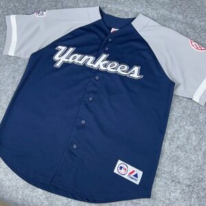 VTG New York Yankees Jersey Men XL 50 Derek Jeter Stitched Majestic MLB Baseball